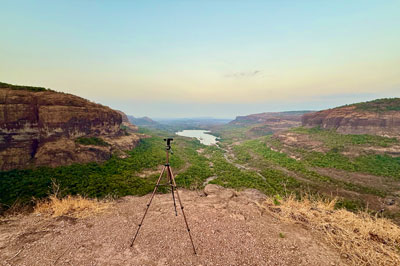 Savlya Ghat Camping: An Office Adventure with Epic Views & Attempted Stargazing